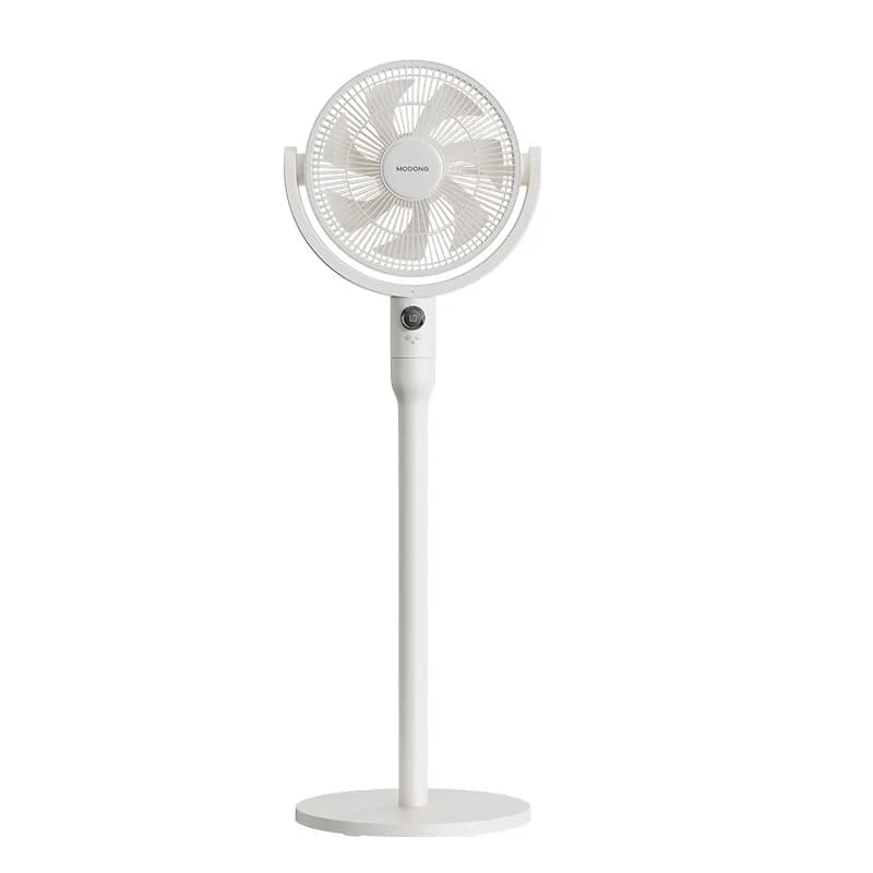 Ventilator de masă cu circulație a aerului, control vocal și oscilație